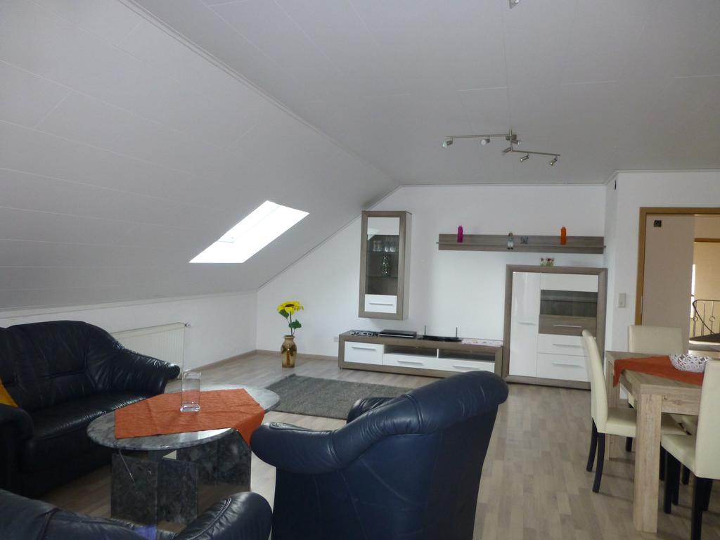Ferienwohnung Irmgard Und Ferienwohnung Gerlinde 왈드브룬 객실 사진